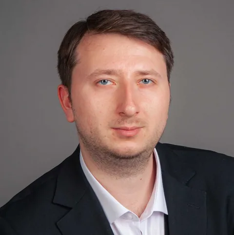 Андрей Медведев
