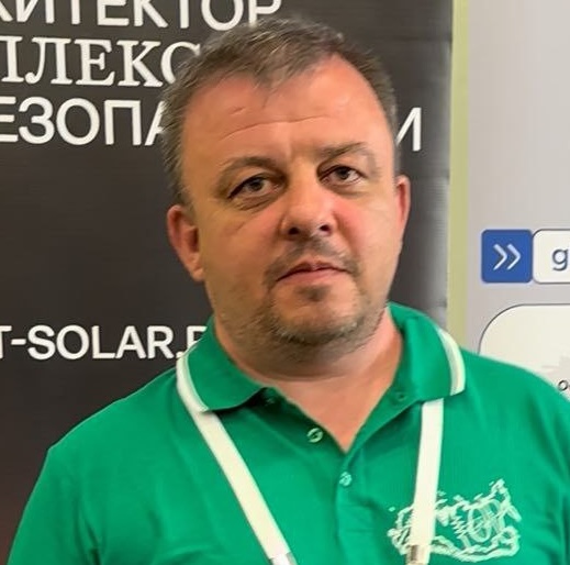 Ярослав Зверьков